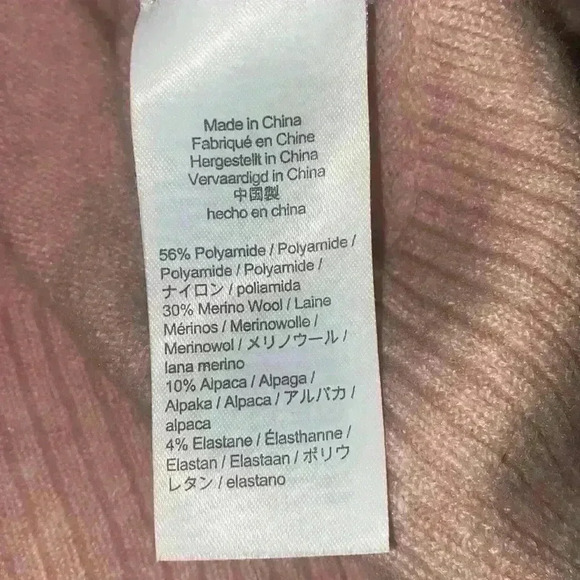 J Crew polymide/ merino wool: alpaca blend turtleneck sweater - Picture 7 of 7